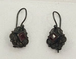 Load image into Gallery viewer, 4.20/GM GARNET RAJWARA EAR RING (525)