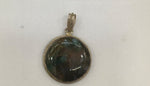 Load image into Gallery viewer, 10.60/GM LABRODROITE SILVER PENDANT (525)