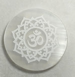 Load image into Gallery viewer, SELENITE CHARGING ROUND PLATE  OM 13