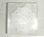 Load image into Gallery viewer, SELENITE CHARGING SQUARE PLATE OM 18