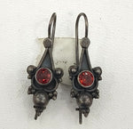 Load image into Gallery viewer, 5.00/GM SILVER RAJWARA GARNET EAR RI (525)