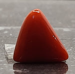 Load image into Gallery viewer, 6.43 Ratti Italian Triangular Red Coral-1650