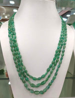 Load image into Gallery viewer, Natural Emerald Beads-120