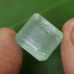 Load image into Gallery viewer, 12.50 Ratti Natural Panna Stone With Govt. Lab Certificate (4551)