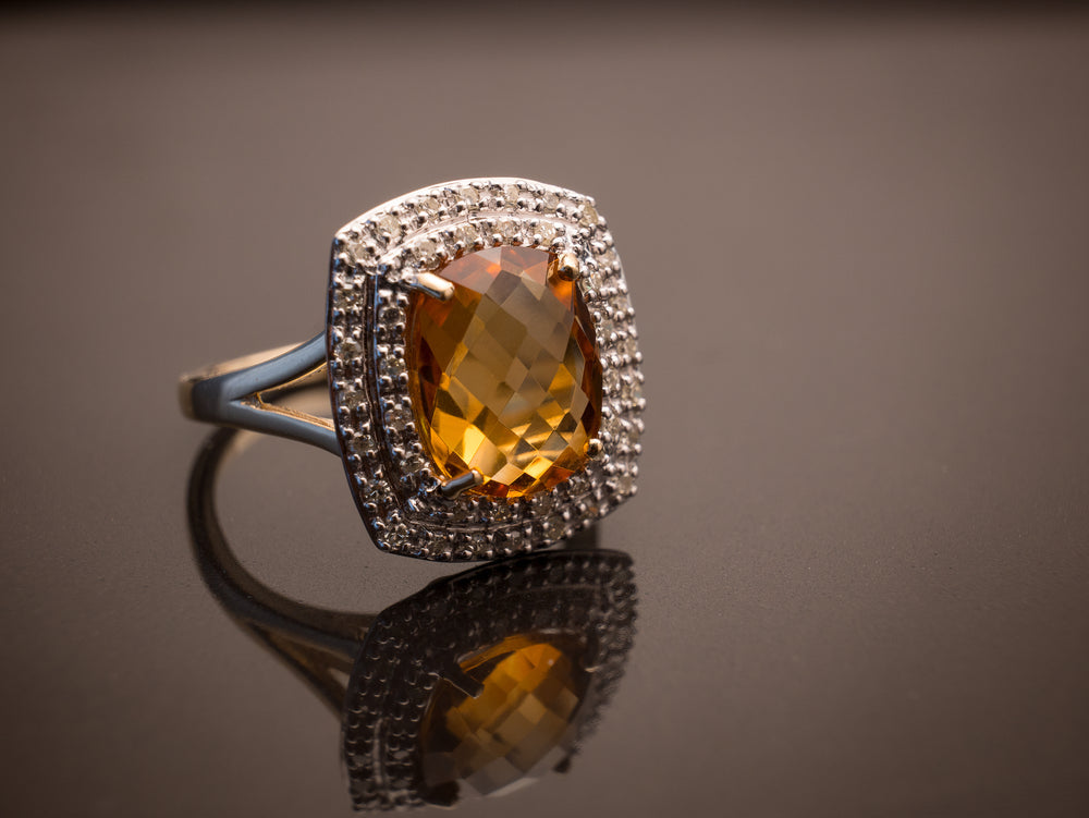 Things to consider before buying yellow sapphire