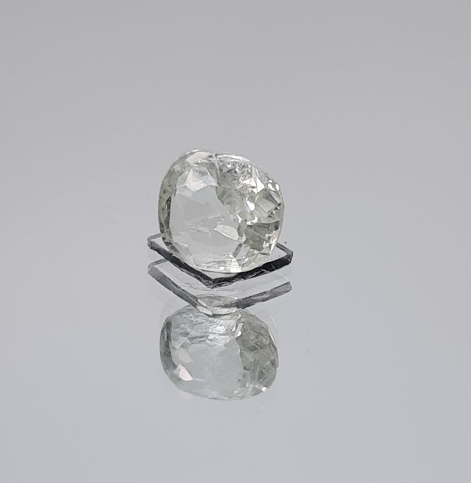 3.18 Ratti  Natural PALE  yellow sapphire with Govt Lab Certificate-(YELSA9T)