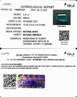 Load image into Gallery viewer, 4.91/CT Natural Emerald Stone With Govt. Lab Certified (12210)
