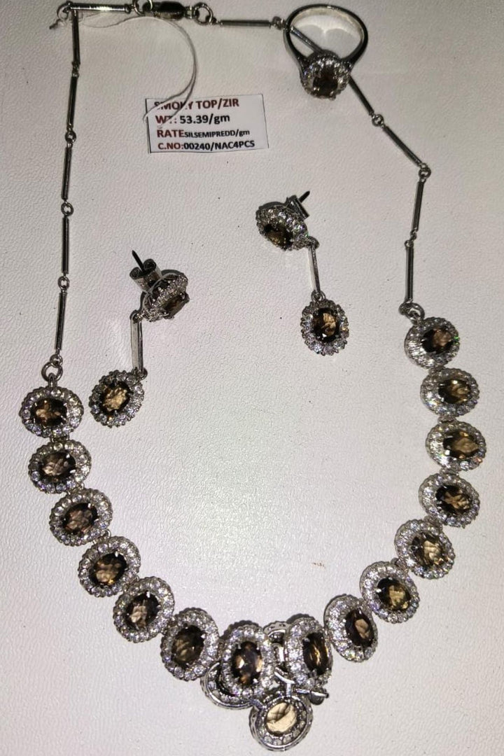 53.39/GM SMOKY / ZIRCON (1650)