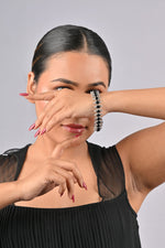 Load image into Gallery viewer, 36.68/GM BLACK STAR (1650)
