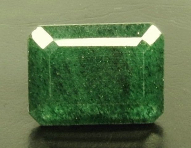 10.85/CT NATURAL AVENTURINE QUARTZ With Govt Lab Certificate (450)