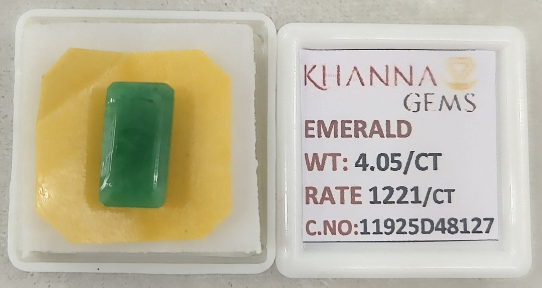 4.05/CT Natural Panna Stone with Govt. Lab Certificate-11925D48127