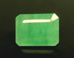 Load image into Gallery viewer, 5.63/CT Natural Panna Stone with Govt. Lab Certificate
