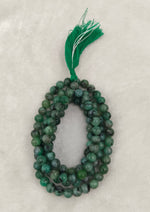 Load image into Gallery viewer, EMERALD MALA DARK   - KG01