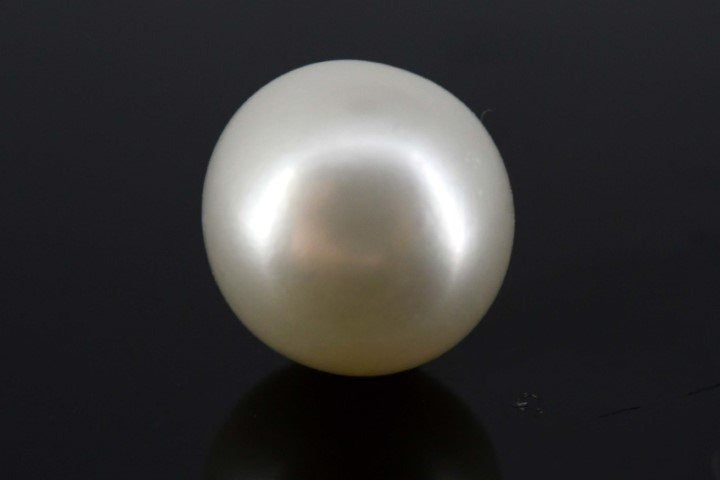 4.60/CT Natural Fresh Water Pearl With Lab Certificate