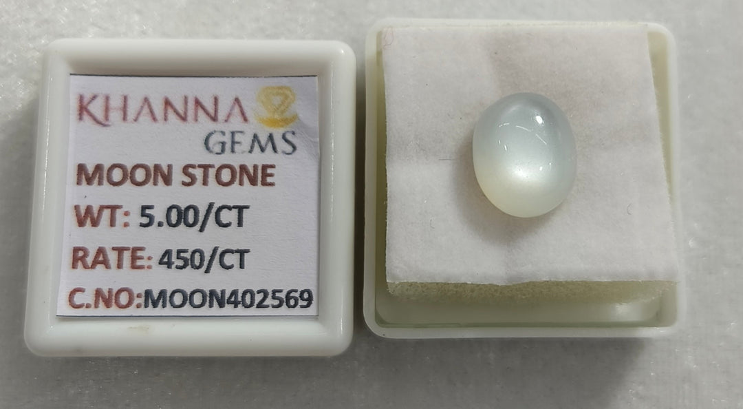 5/CT Moon Stone with Govt. Lab Certificate (450)