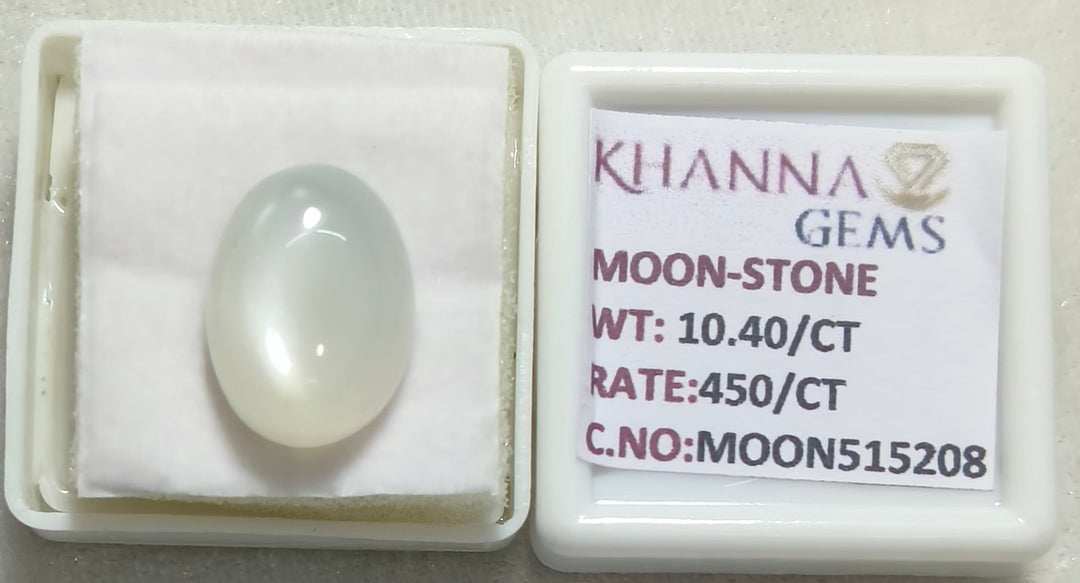 10.40/CT Moon Stone with Govt. Lab Certificate (450)