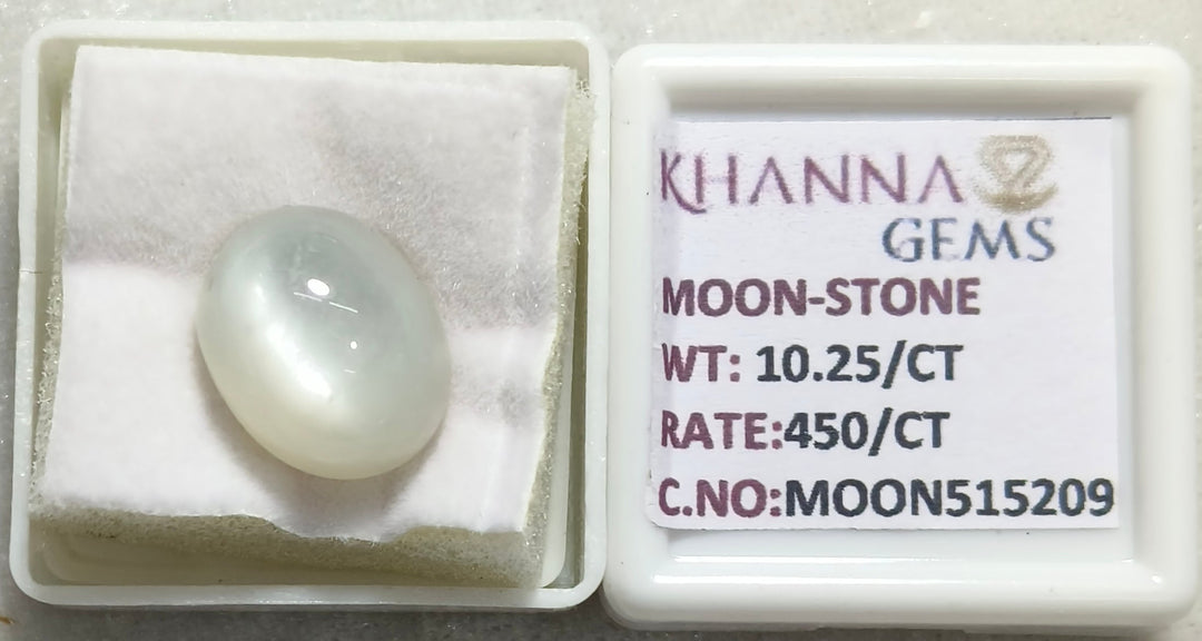 10.25/CT Moon Stone with Govt. Lab Certificate (450)