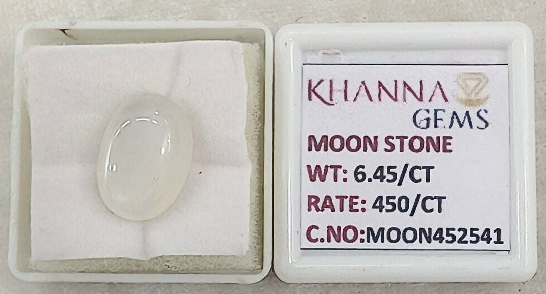 6.45/CT Moon Stone with Govt. Lab Certificate (450)