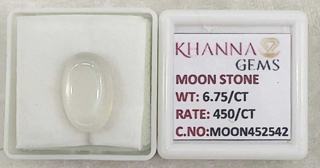 6.75/CT Moon Stone with Govt. Lab Certificate (450)