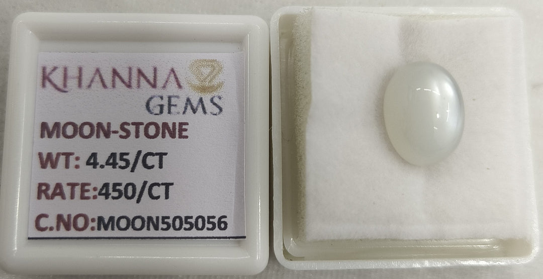 4.45/CT Moon Stone with Govt. Lab Certificate
