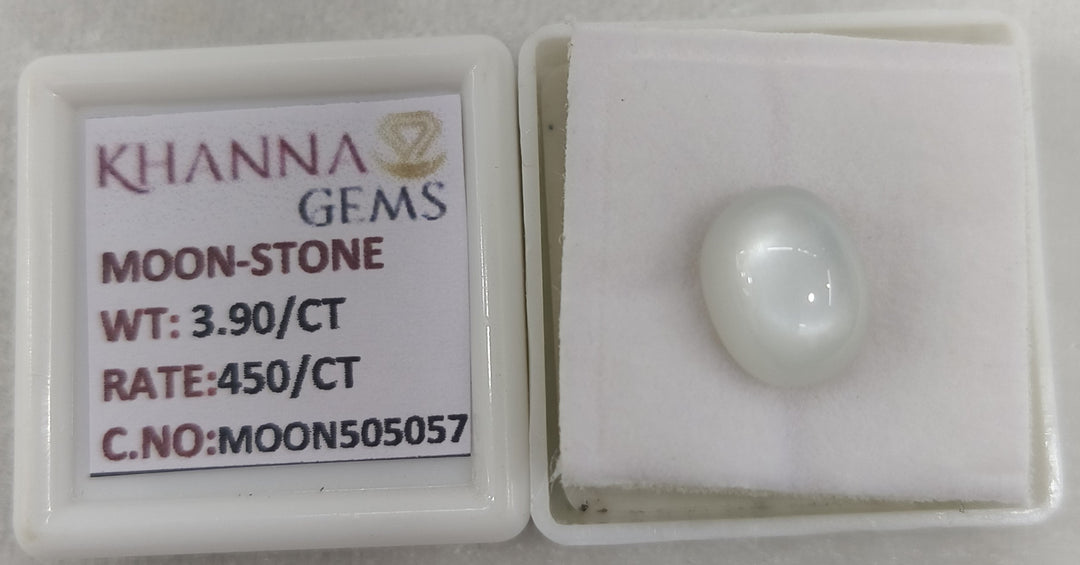 3.90/CT Moon Stone with Govt. Lab Certificate