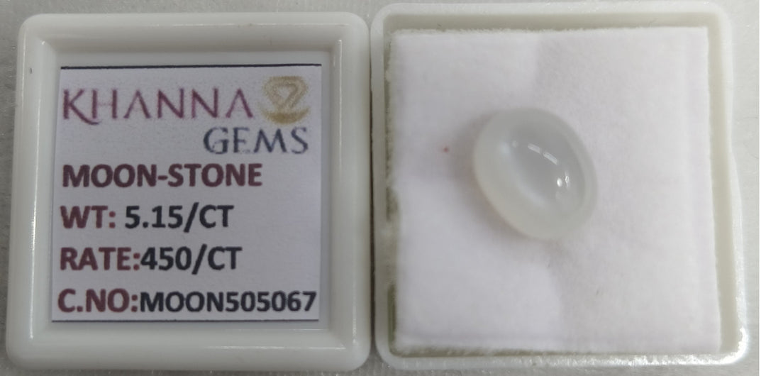 5.15/CT Moon Stone with Govt. Lab Certificate