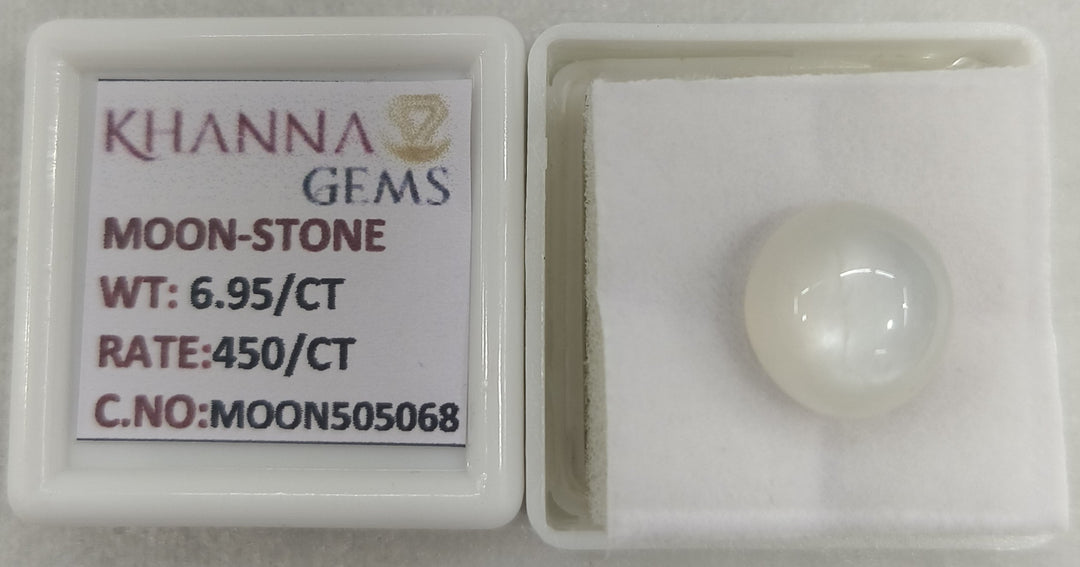 6.95/CT Moon Stone with Govt. Lab Certificate