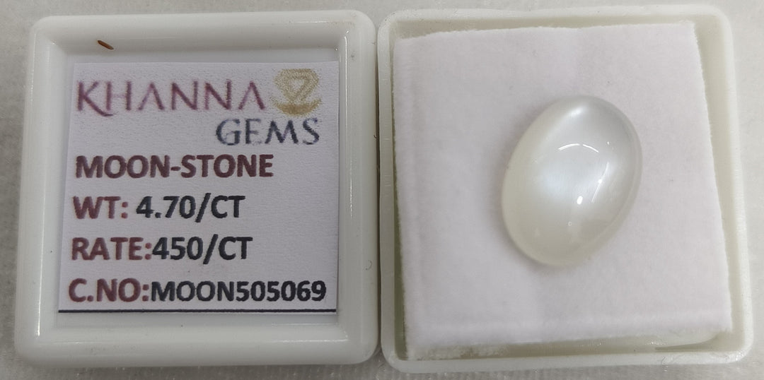 4.70/CT Moon Stone with Govt. Lab Certificate