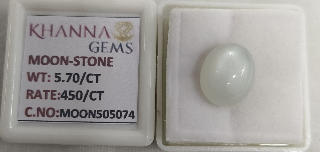 5.70/CT Moon Stone with Govt. Lab Certificate