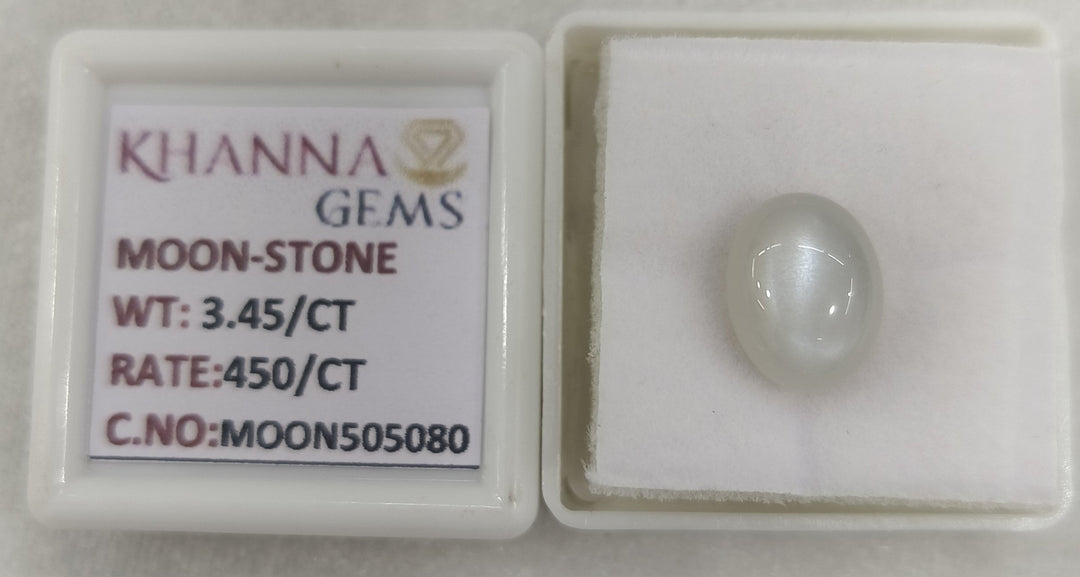3.45/CT Moon Stone with Govt. Lab Certificate