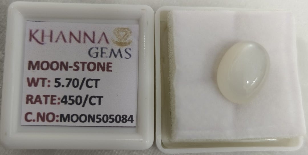 5.70/CT Moon Stone with Govt. Lab Certificate