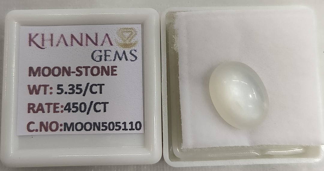 5.35/CT Moon Stone with Govt. Lab Certificate