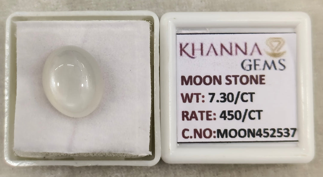 7.30/CT Moon Stone with Govt. Lab Certificate (450)