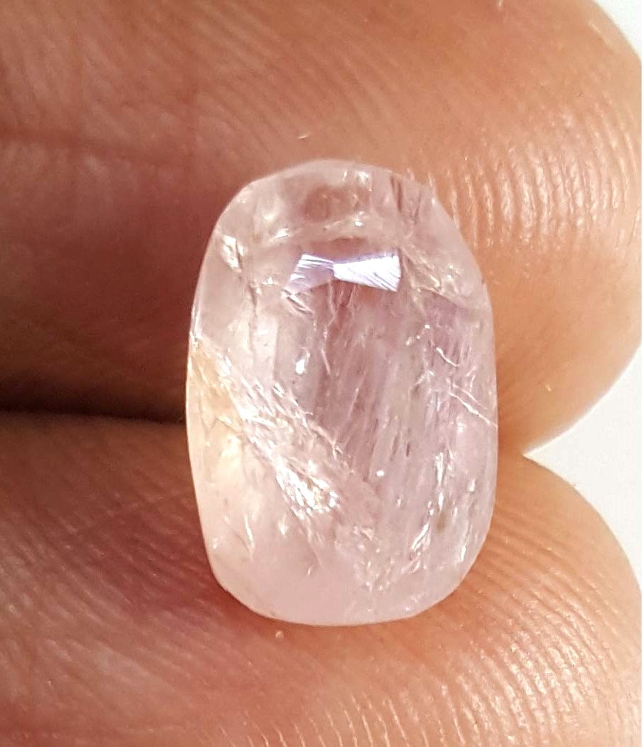 4.10/CT Natural Pink Sapphire with Govt Lab Certificate-(16650)
