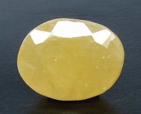 4.01/CT Natural Yellow Sapphire With Govt Lab Certificate (4551)