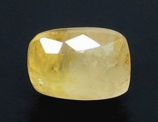6.77/CT Natural Yellow Sapphire With Govt Lab Certificate