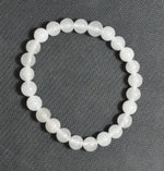 Load image into Gallery viewer, White/Snow Jade bracelet