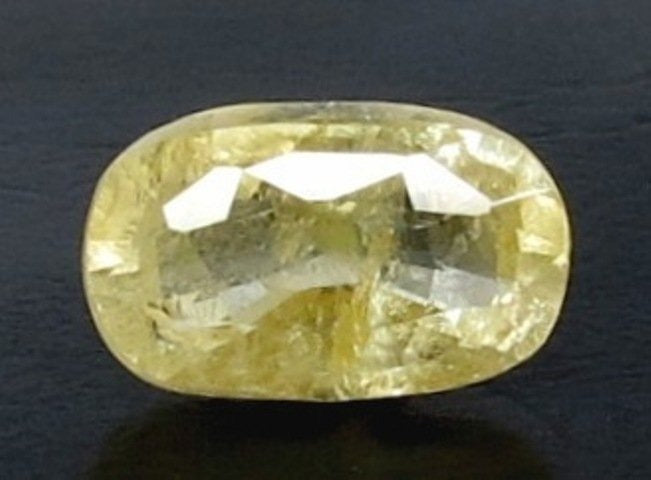 4.53/CT Natural Yellow Sapphire With Govt Lab Certificate (12210)