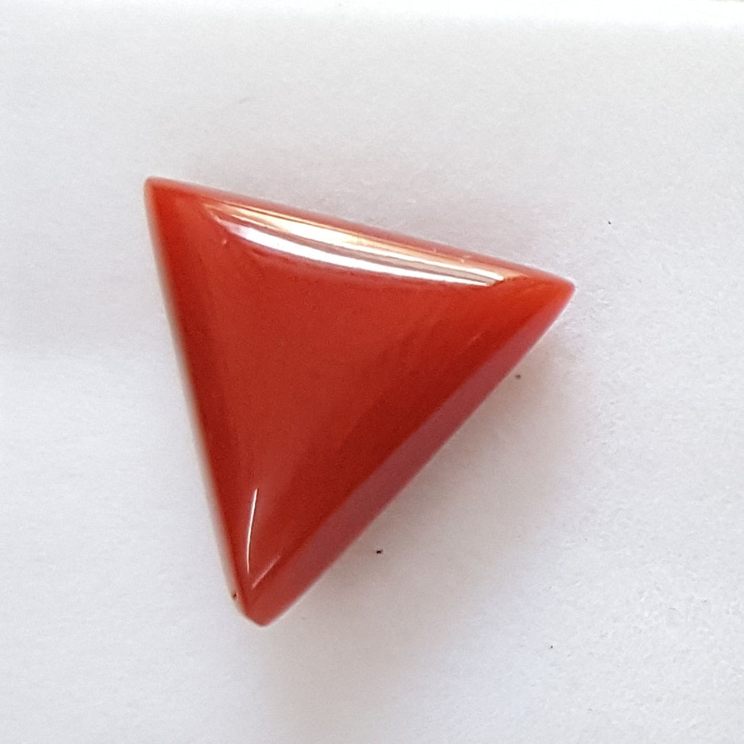 5.33 Ratti Natural Italian Triangular Moonga-(1054)