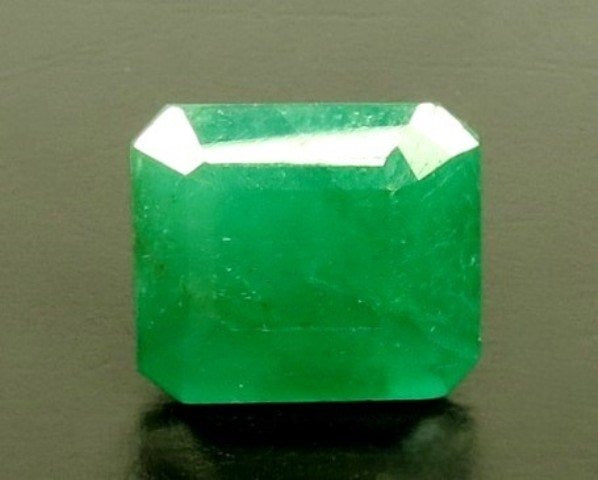 5.71/CT Natural Panna Stone with Govt. Lab Certificate-4551