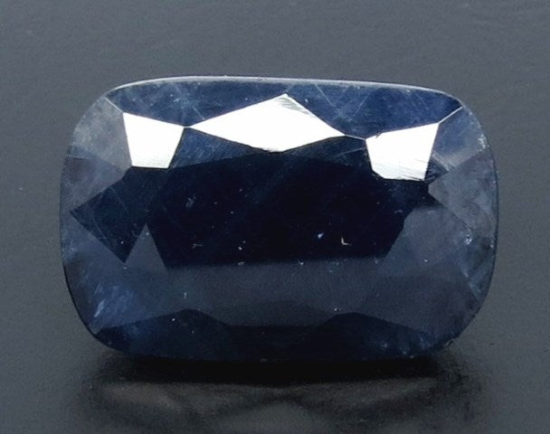 7.58/CT Natural Blue Sapphire with Govt Lab Certificate-(2331)