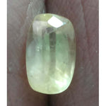 Load image into Gallery viewer, 2.01/CT Natural yellow Sapphire with Govt Lab Certified (YELSA9T)
