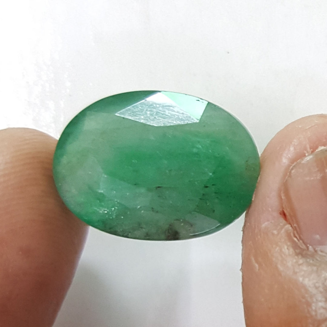 10.48 Ratti Natural Panna Stone with Govt. Lab Certificate (1221)